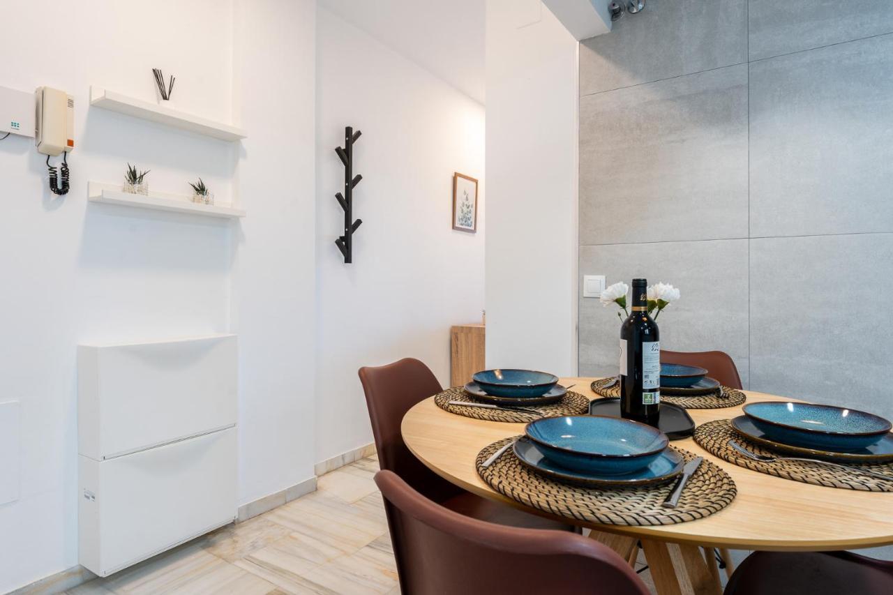 Benalmadena Beachfront Retreat Big Balcony And City Sea Views Apartment ภายนอก รูปภาพ