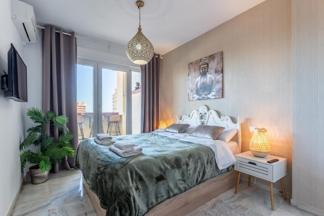 Benalmadena Beachfront Retreat Big Balcony And City Sea Views Apartment ภายนอก รูปภาพ